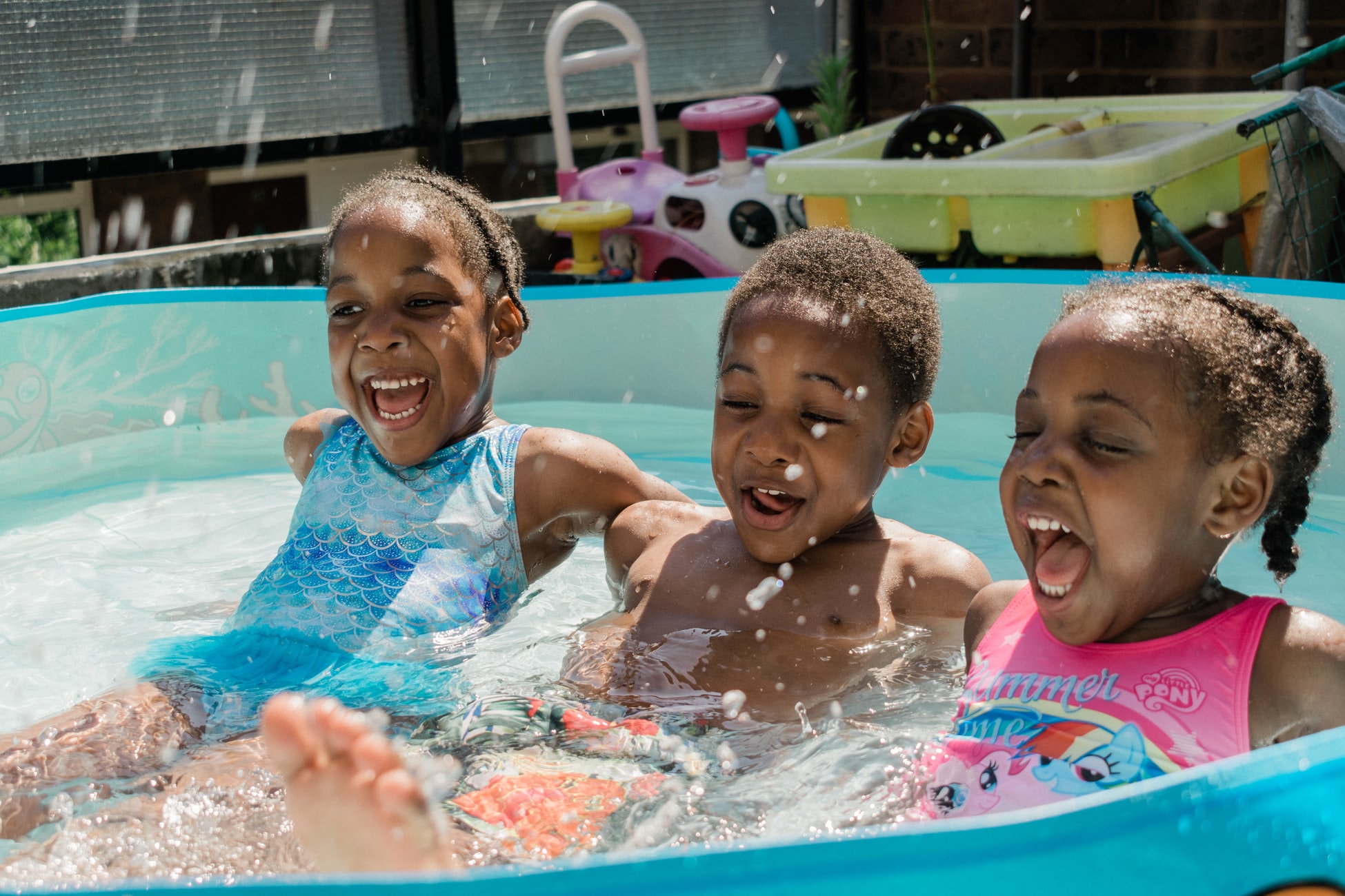 Faire cadeau d'une piscine